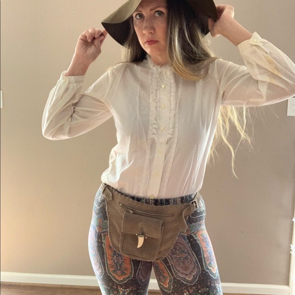 Vintage 1970s White Lace Tuxedo Button Down Shirt - Picture 2 of 8